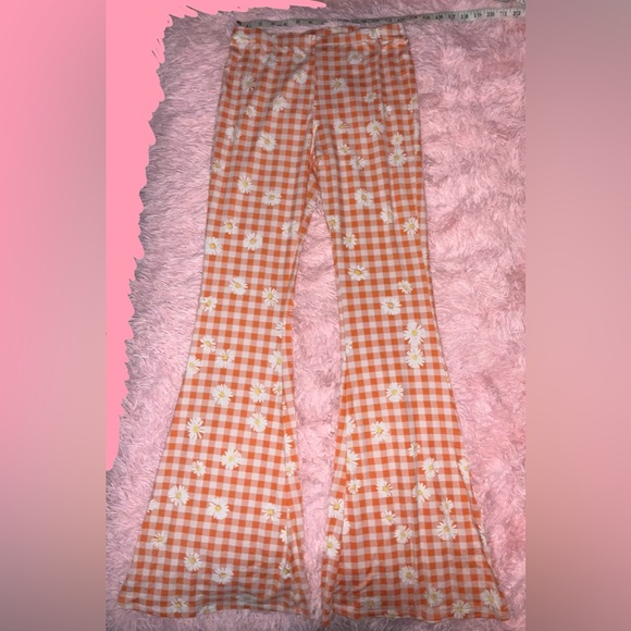 ✨💫🧡ORANGE AND WHITE HIGH WAISTED STRETCHY BELL BOTTOM FLARE LEGGINGS🧡💫✨ - Picture 6 of 11